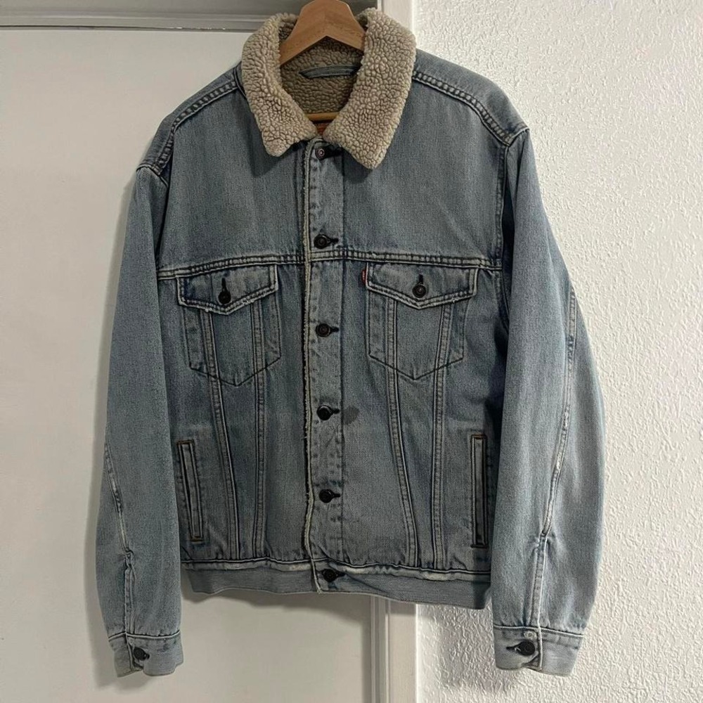 Levi's Original Sherpa Trucker Jacket Light Wash Denim‎ - Men's Large